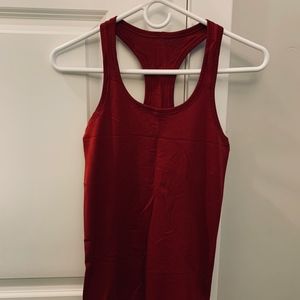 Lululemon Athletica Swiftly tank - size 4 - RED
